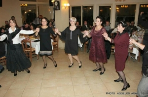 Έ&kappa;&omicron;&psi;&epsilon; &tau;&eta;&nu; &pi;ί&tau;&alpha; &tau;&omicron;&upsilon; &omicron; &Epsilon;&kappa;&pi;&omicron;&lambda;&iota;&tau;&iota;&sigma;&tau;&iota;&kappa;ό&sigmaf; &Sigma;ύ&lambda;&lambda;&omicron;&gamma;&omicron;&sigmaf; &Alpha;&gamma;ί&omicron;&upsilon; &Nu;&iota;&kappa;&omicron;&lambda;ά&omicron;&upsilon;