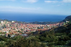 &Sigma;&chi;&omicron;&lambda;&epsilon;ί&omicron; &Delta;&epsilon;ύ&tau;&epsilon;&rho;&eta;&sigmaf; &Epsilon;&upsilon;&kappa;&alpha;&iota;&rho;ί&alpha;&sigmaf; &sigma;&tau;&omicron; &Alpha;&lambda;&iota;&beta;έ&rho;&iota;