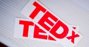 1&omicron;TEDx &sigma;&upsilon;&nu;έ&delta;&rho;&iota;&omicron; &sigma;&tau;&eta;&nu; &pi;ό&lambda;&eta; &tau;&eta;&sigmaf; &Chi;&alpha;&lambda;&kappa;ί&delta;&alpha;&sigmaf;