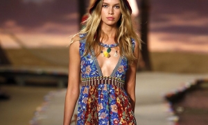 &Phi;&omicron;&rho;έ&mu;&alpha;&tau;&alpha; &pi;&omicron;&upsilon; &pi;&rho;έ&pi;&epsilon;&iota; &nu;&alpha; έ&chi;&epsilon;&iota;&sigmaf;...