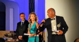 &Mu;&pi;&rho;ά&beta;&omicron; &sigma;&tau;&omicron; &Lambda;&eta;&mu;&epsilon;&nu;&iota;&kappa;ό &Tau;&alpha;&mu;&epsilon;ί&omicron; &Sigma;&kappa;ύ&rho;&omicron;&upsilon;