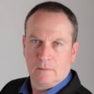 A&upsilon;&tau;ό&sigmaf; &omicron; &gamma;&iota;&alpha;&tau;&rho;ό&sigmaf;.....&delta;&epsilon;&nu; &pi;&alpha;ί&zeta;&epsilon;&tau;&alpha;&iota; !!!!!