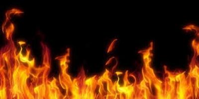 &Phi;&omega;&tau;&iota;ά &sigma;&tau;&eta;&nu; &Epsilon;&rho;έ&tau;&rho;&iota;&alpha; &pi;&alpha;&sigma;&chi;&alpha;&lambda;&iota;ά&tau;&iota;&kappa;&alpha;