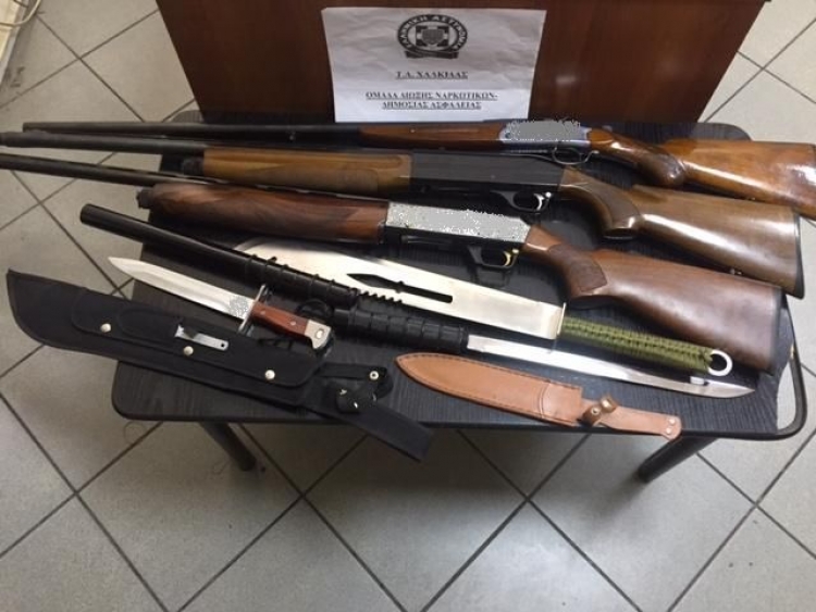 E&upsilon;&beta;&omicron;&iota;&alpha;-Ό&pi;&lambda;&alpha; &kappa;&alpha;&iota; &sigma;&pi;&alpha;&theta;&iota;ά &sigma;&epsilon; &sigma;&pi;ί&tau;&iota;