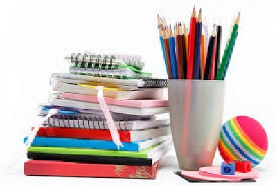 &Beta;&omicron;&eta;&theta;ή&sigma;&tau;&epsilon; &tau;&omicron;&upsilon;&sigmaf; &mu;&alpha;&theta;&eta;&tau;έ&sigmaf;