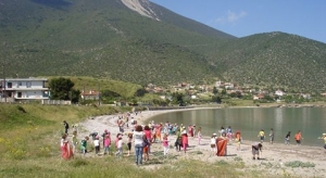 &Kappa;&alpha;&theta;&alpha;&rho;ί&zeta;&omicron;&upsilon;&nu; &tau;&omicron; &Lambda;&iota;&mu;&alpha;&nu;ά&kappa;&iota; &tau;&eta;&sigmaf; &Pi;&alpha;&nu;&alpha;&gamma;ί&tau;&sigma;&alpha;&sigmaf; &Delta;&rho;&omicron;&sigma;&iota;ά&sigmaf;