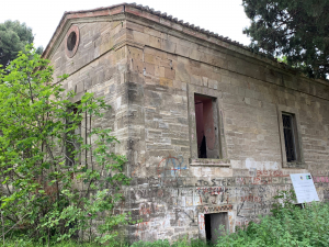 &Tau;&iota; &sigma;&upsilon;&mu;&beta;&alpha;ί&nu;&epsilon;&iota; &mu;&epsilon; &tau;&omicron; &Alpha;&rho;&chi;&omicron;&nu;&tau;&iota;&kappa;ό &Tau;&omicron;&mu;&pi;ά&zeta;&eta; &sigma;&tau;&iota;&sigmaf; &Kappa;&epsilon;&chi;&rho;&iota;έ&sigmaf;, έ&nu;&alpha; &alpha;&rho;&iota;&sigma;&tau;&omicron;ύ&rho;&gamma;&eta;&mu;&alpha; &sigma;&tau;&eta; &sigma;&kappa;&iota;ά &tau;&eta;&sigmaf; &epsilon;&gamma;&kappa;&alpha;&tau;ά&lambda;&epsilon;&iota;&psi;&eta;&sigmaf;.....