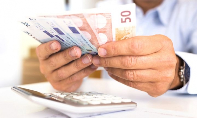 &Delta;&epsilon;ί&tau;&epsilon; &pi;&omicron;&iota;&omicron;&iota; έ&chi;&omicron;&upsilon;&nu; &alpha;&pi;&alpha;&lambda;&lambda;&alpha;&gamma;ή &alpha;&pi;ό &tau;&alpha; &delta;&eta;&mu;&omicron;&tau;&iota;&kappa;ά &tau;έ&lambda;&eta;