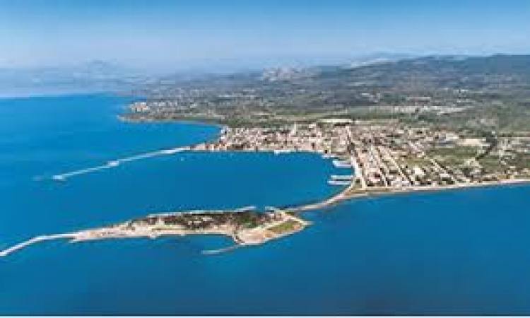 &Sigma;&upsilon;&nu;&epsilon;&lambda;ή&phi;&theta;&eta; &Epsilon;&rho;&epsilon;&tau;&rho;&iota;&alpha;&nu;ό&sigmaf;