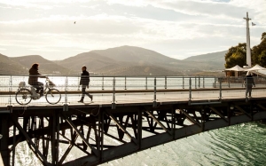 &Pi;&rho;&omicron;&sigma;&omicron;&chi;ή-&Alpha;&pi;&alpha;&tau;&epsilon;ώ&nu;&epsilon;&sigmaf; &sigma;&tau;&eta; &Chi;&alpha;&lambda;&kappa;ί&delta;&alpha;