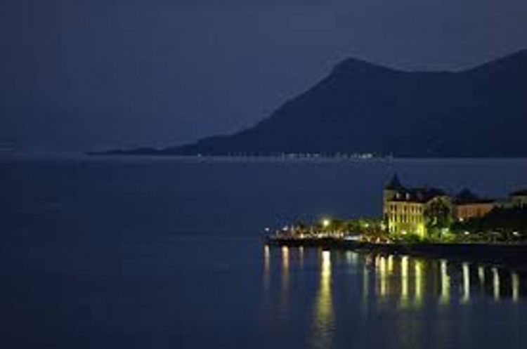 &Delta;ή&mu;&omicron;&sigmaf; &Iota;&sigma;&tau;&iota;&alpha;ί&alpha;&sigmaf;-&Alpha;&iota;&delta;&eta;&psi;&omicron;ύ-&Sigma;ύ&sigma;&tau;&alpha;&sigma;&eta; &Delta;&iota;&kappa;&tau;ύ&omicron;&upsilon; &Iota;&alpha;&mu;&alpha;&tau;&iota;&kappa;ώ&nu; &Pi;&eta;&gamma;ώ&nu;