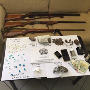 &Nu;&alpha;&rho;&kappa;&omega;&tau;&iota;&kappa;ά &kappa;&alpha;&iota; ό&pi;&lambda;&alpha; &sigma;&tau;&eta; &Chi;&alpha;&lambda;&kappa;ί&delta;&alpha;