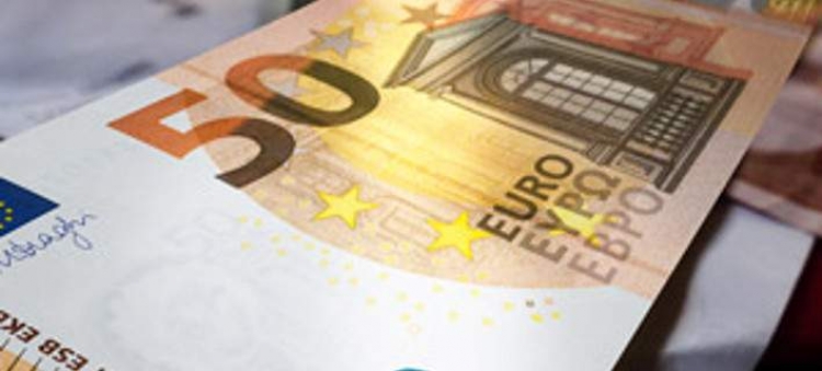 &Pi;&lambda;&alpha;&sigma;&tau;ά &sigma;&tau;&eta;&nu; &Epsilon;&upsilon;&beta;&omicron;&iota;&alpha;