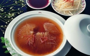 &Delta;&epsilon;&nu; &theta;&alpha; &pi;&iota;&sigma;&tau;&epsilon;&psi;&epsilon;&tau;&epsilon; &tau;&iota; &epsilon;&chi;&epsilon;&iota; &alpha;&upsilon;&tau;&eta; &eta; &sigma;&omicron;&upsilon;&pi;&alpha;....